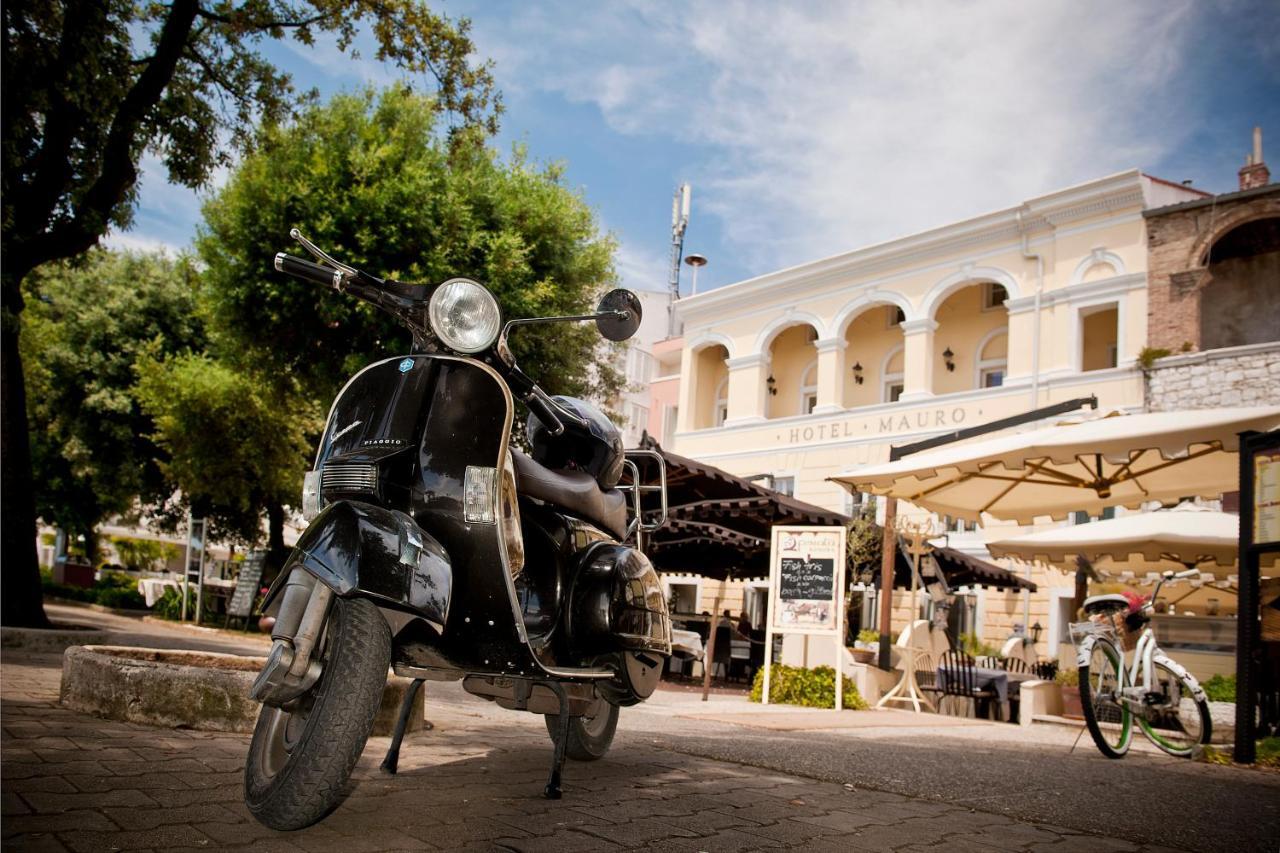 Boutique Hotel Mauro Poreč Exterior foto